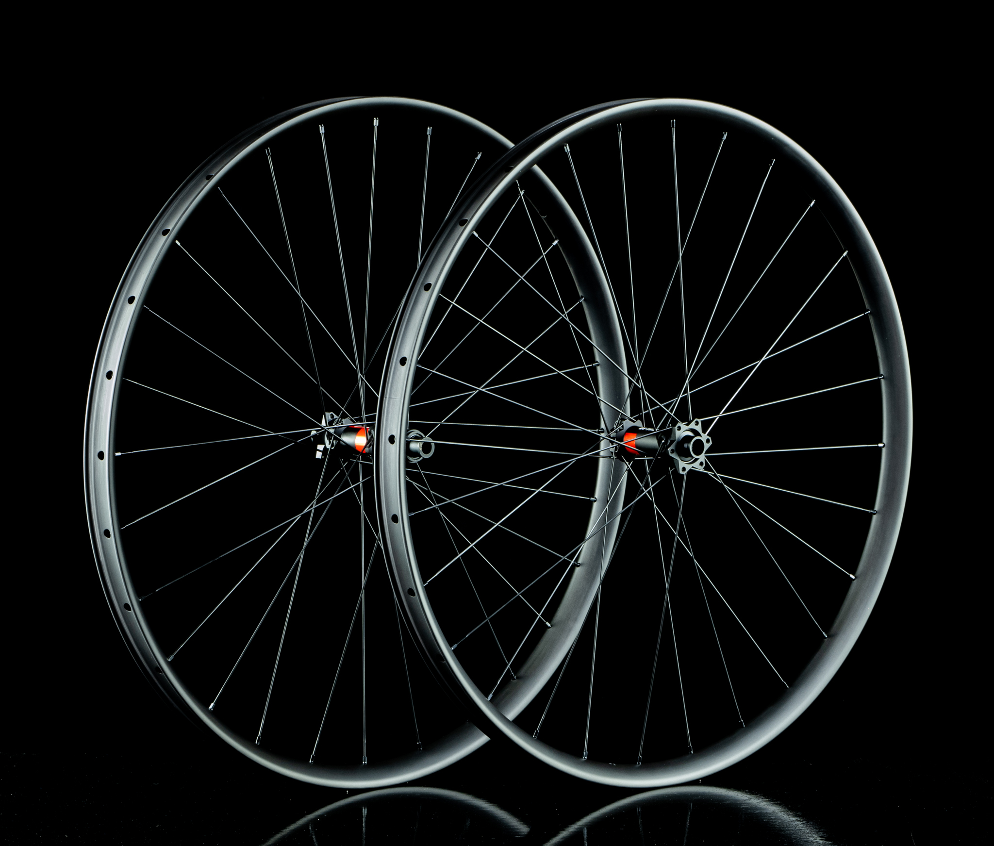 SMCi30 Ultra 285